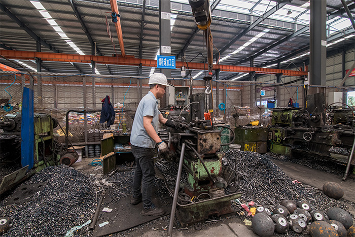 平湖网架配件-螺栓球加工车间