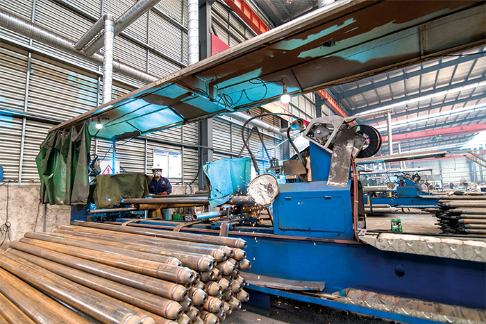 平湖网架杆件自动焊接