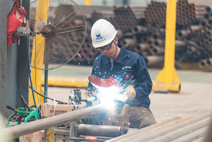 平湖网架焊接车间